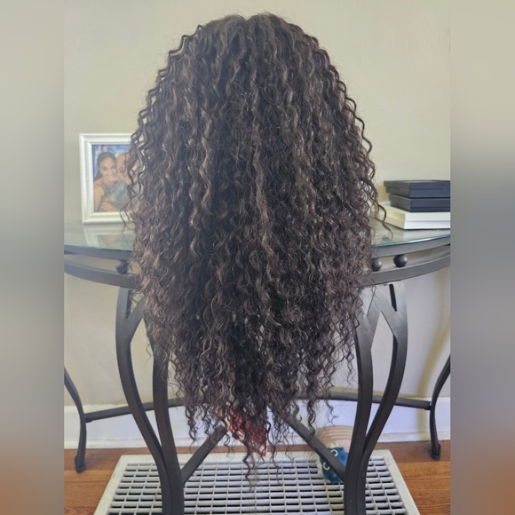 NWT Swiss lace dark brown wig - Picture 5 of 9